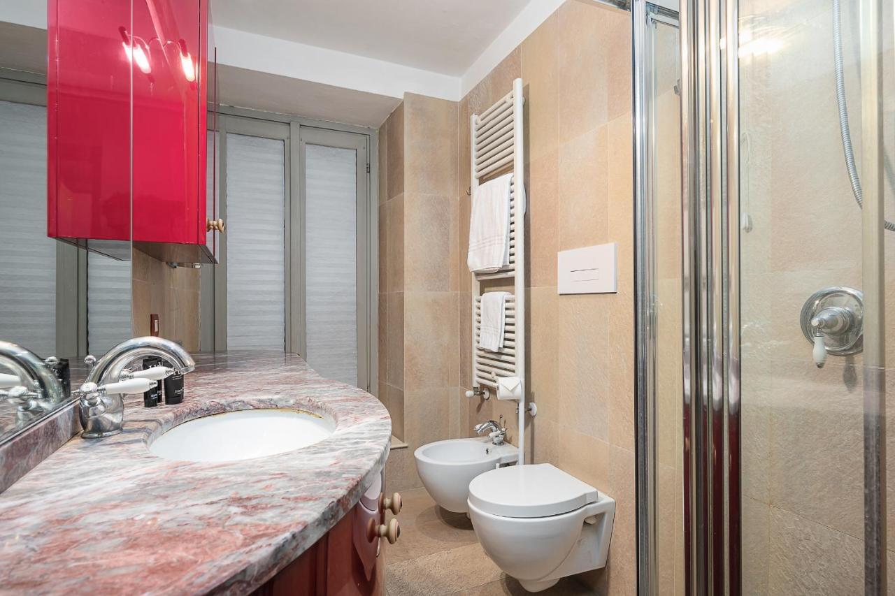 Hemeras Boutique Homes - Design Flat In The City Center Milan Exterior photo